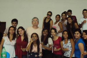 Adolescentes da Patrulha Juvenil realizam festa surpresa ao Orientador Cesar