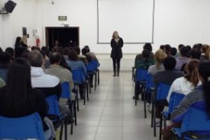 1-Encontro-familiar-com-os-pais-e-responsaveis-13-05-15